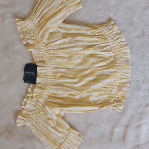 Fashion Nova ruffled top